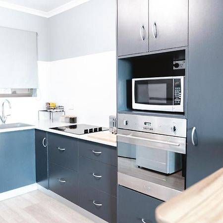Michaels By The Sea Apartment เยพพูน ภายนอก รูปภาพ