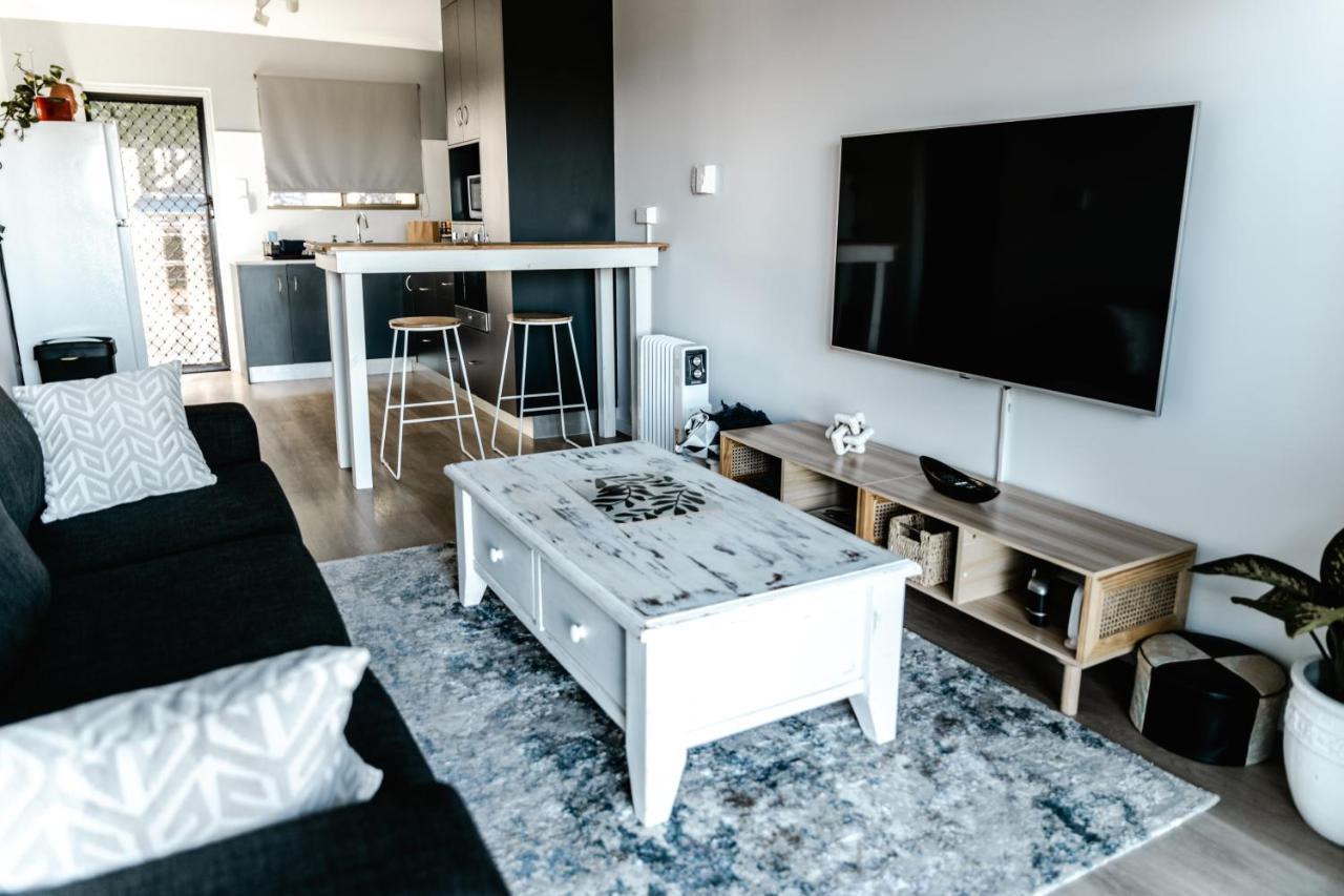 Michaels By The Sea Apartment เยพพูน ภายนอก รูปภาพ